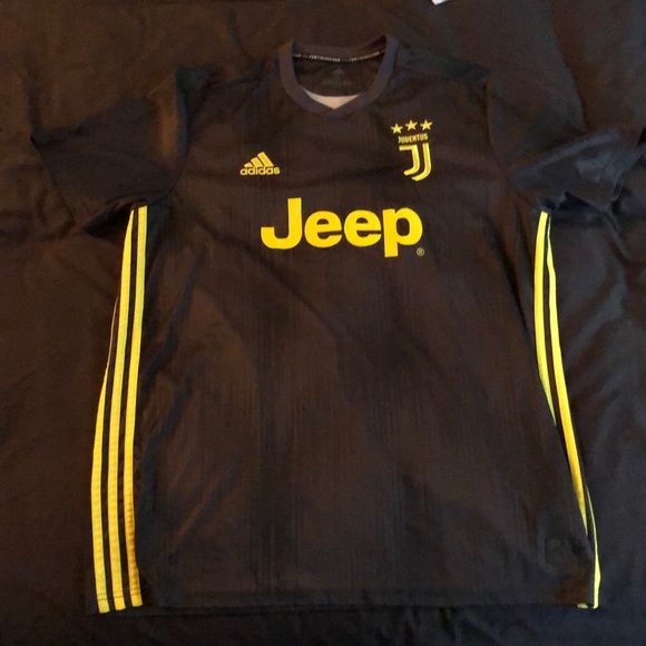Juventus Replica 2018/19 Away Jersey - Picture 1 of 3